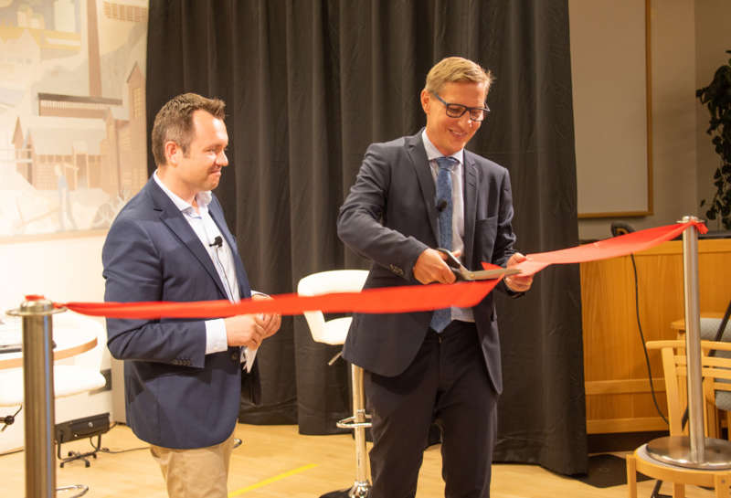 Lommas nya mottagningsstation invigd