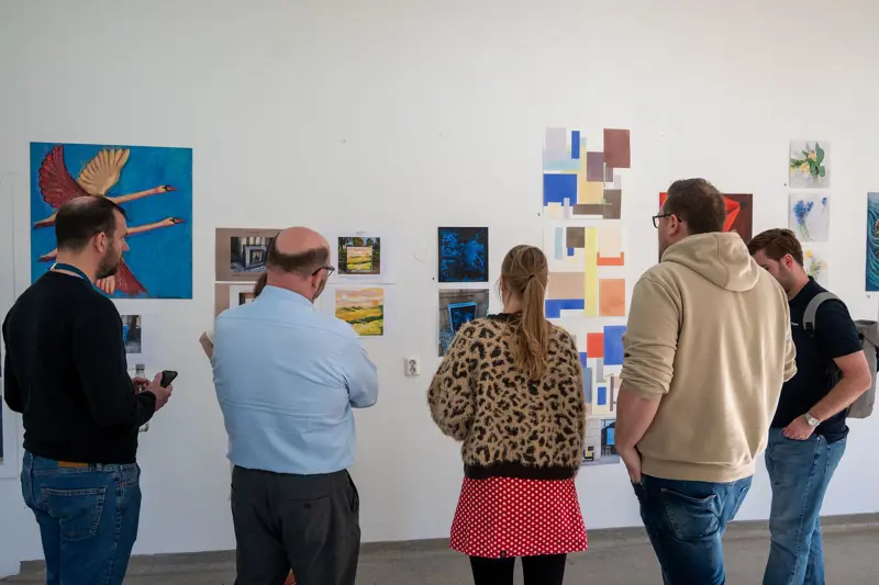 I förra veckan höll Lunds Konst/Designskola vernissage för Kraftringen och kommunerna Lund, Eslöv och Lomma på temat ”Energi – mer än du tror”. Konstverk från eleverna valdes ut för att smycka elskåp genom konstprojektet Breaker Boxes.