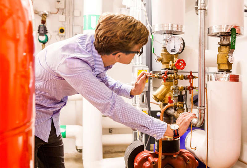 Innovationstävling - hur vi gör framtidens städer mer hållbara med hjälp av restvärme?