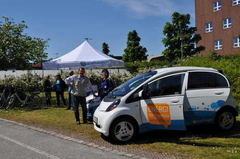​Idag på Världsmiljödagen samarbetade vi med AB Tetra Pak i Lund och erbjöd de anställda där att provköra elbilar och elcyklar, se hur solceller fungerar och höra mer om hur Kraftringen ska bli helt fossilfria till år 2020.